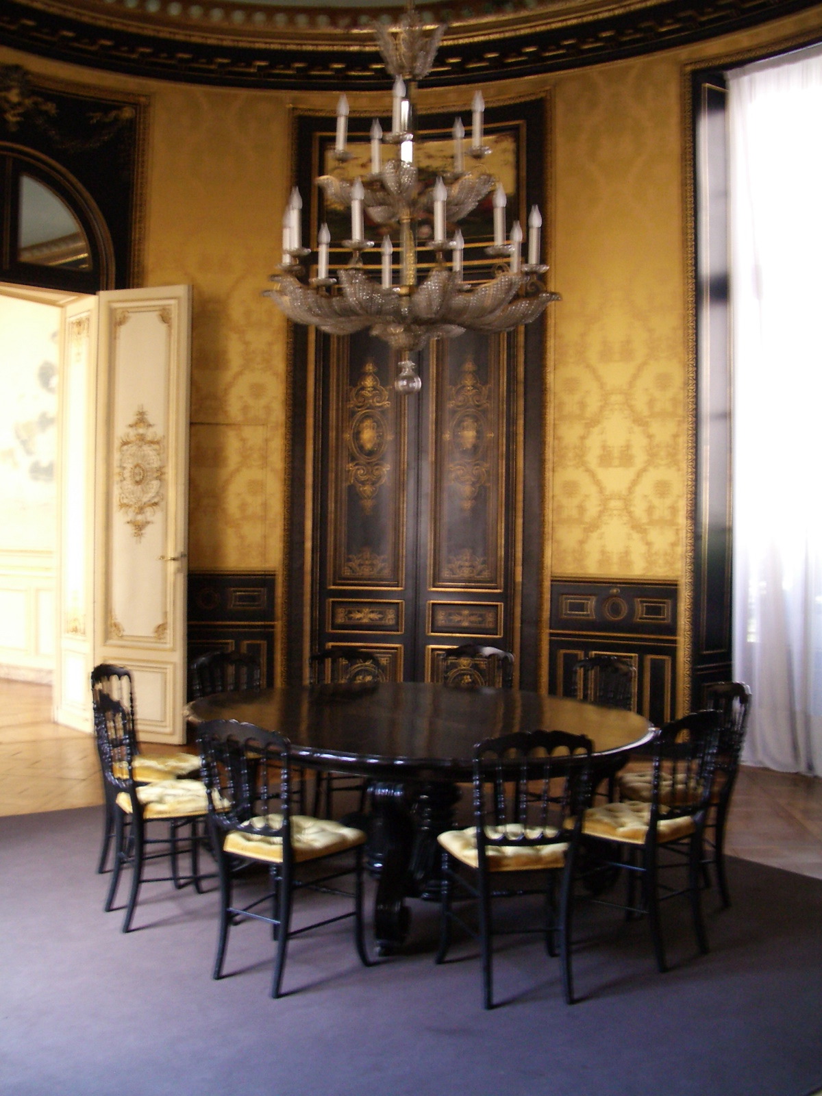 Salons de réception côté cour