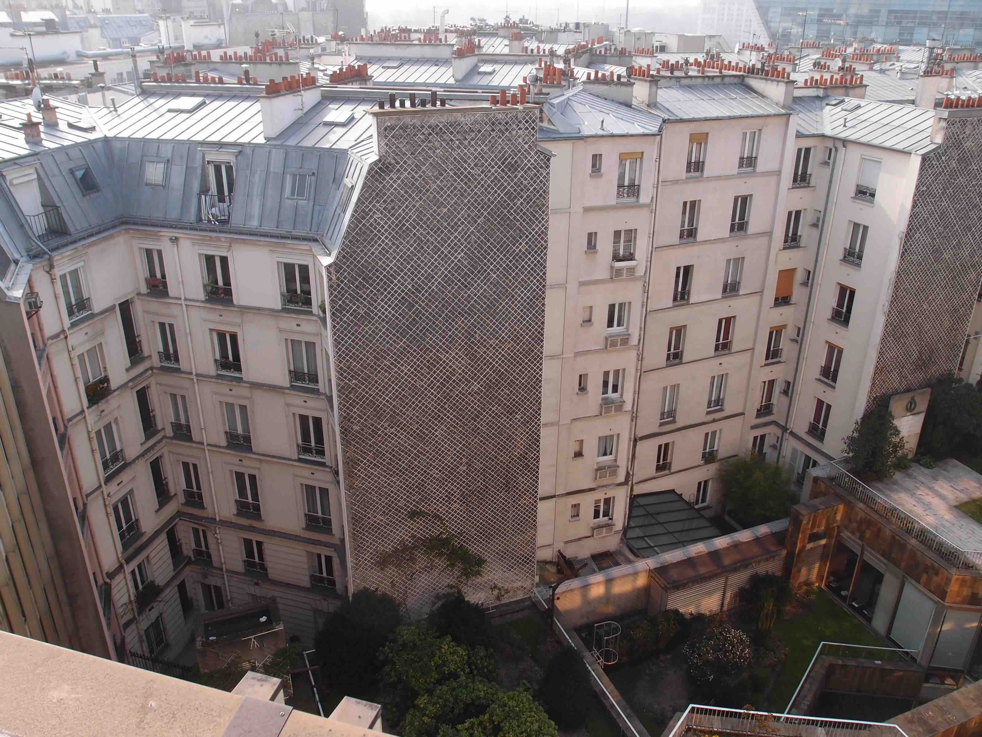 Cour de l'ensemble immobilier Péreire Débarcadère
