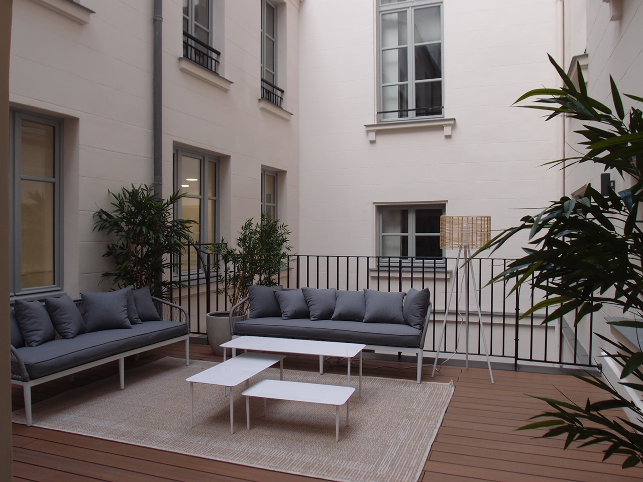 Terrasse intérieure 2