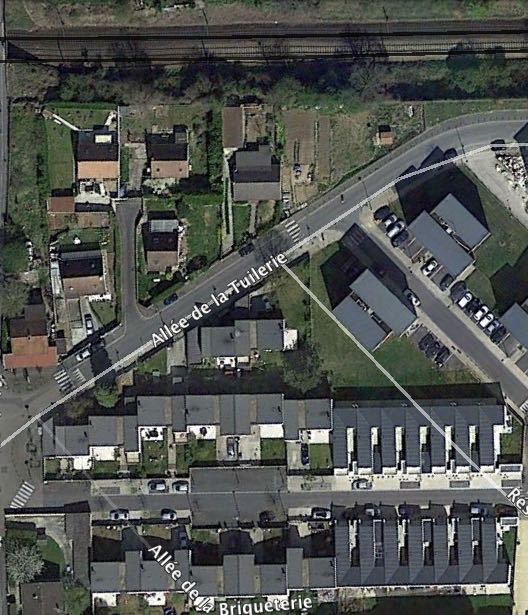 Maisons individuelles exposées au bruit des trains - 